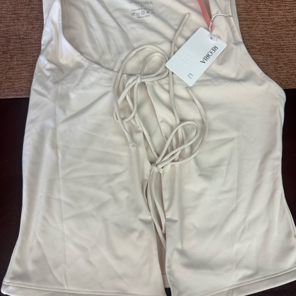 REORIA U-Neck Adjustable Tie-Front Crop Top Soft Sexy Sleeveless Tops <<300>> - Picture 2 of 8